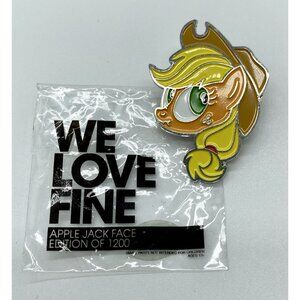 My Little Pony WeLoveFine G4 Applejack Limited Edition Metal Pin 2013 New